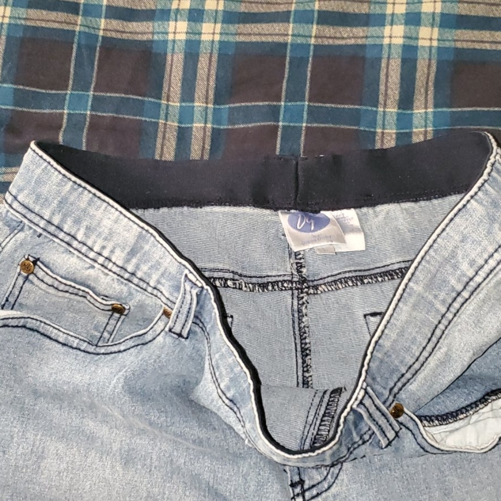 DG jeans women lrg true to size nwot - Picture 6 of 7